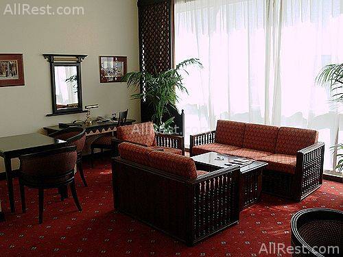 Millennium Airport Hotel 12